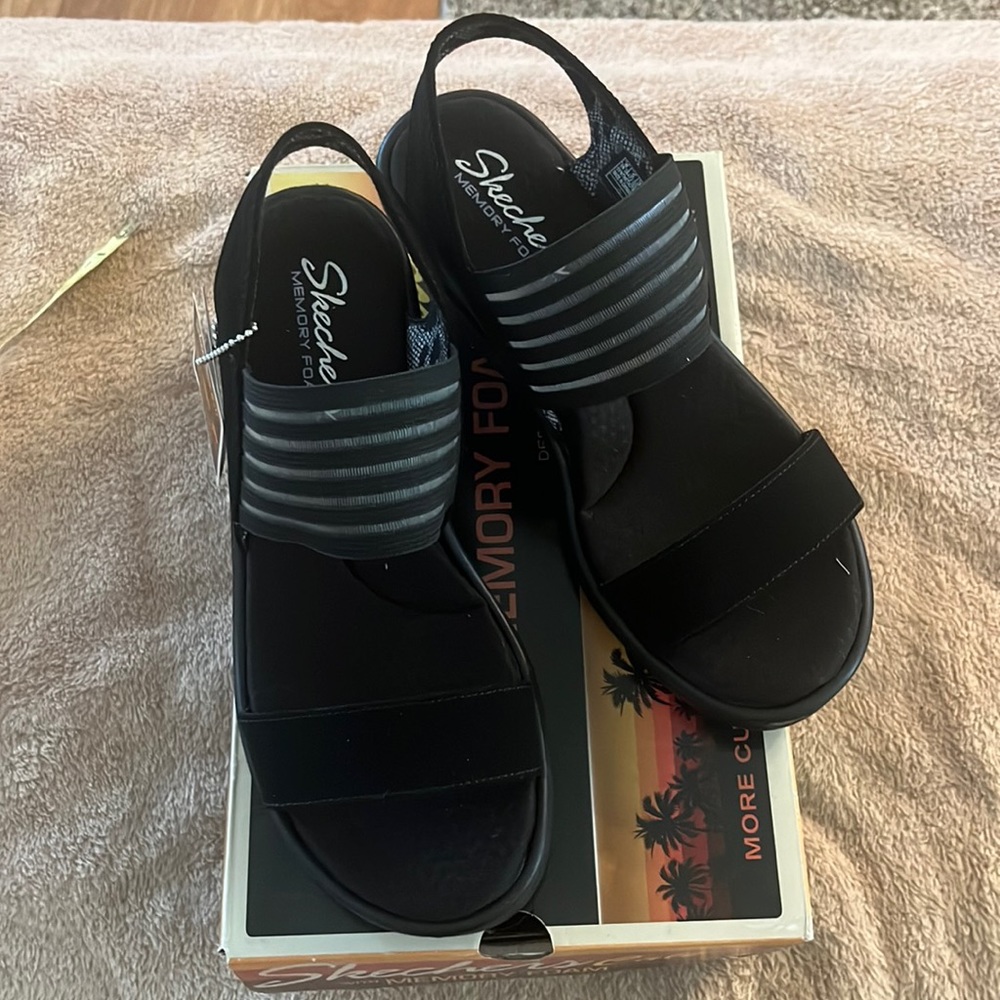 Skechers Rumblers Sci-Fi wedge sandals